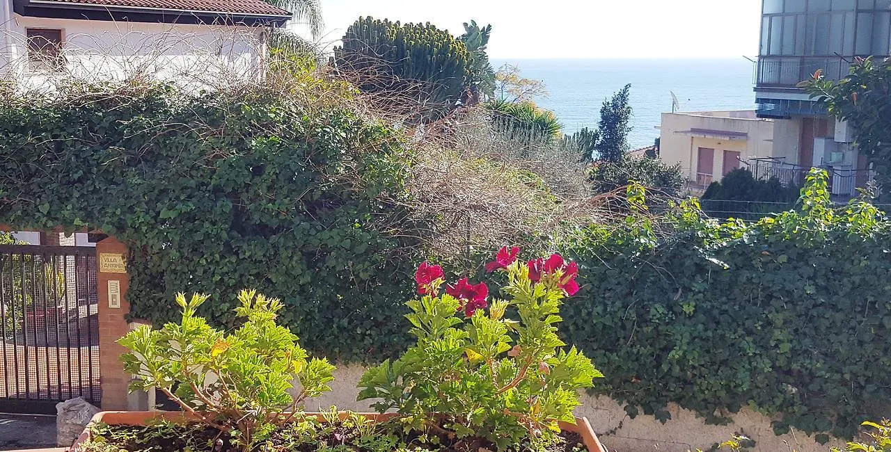 B&B Stella Marina Aci Trezza 2*,  Italy